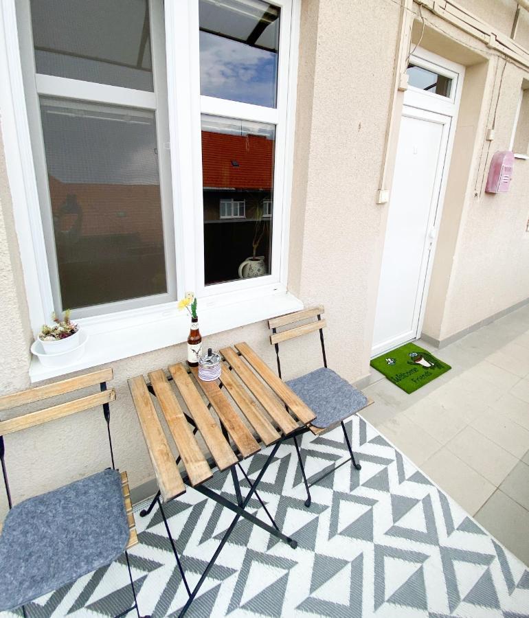 Trnavske Myto Apartman - Nove Mesto Bratislava Exterior foto